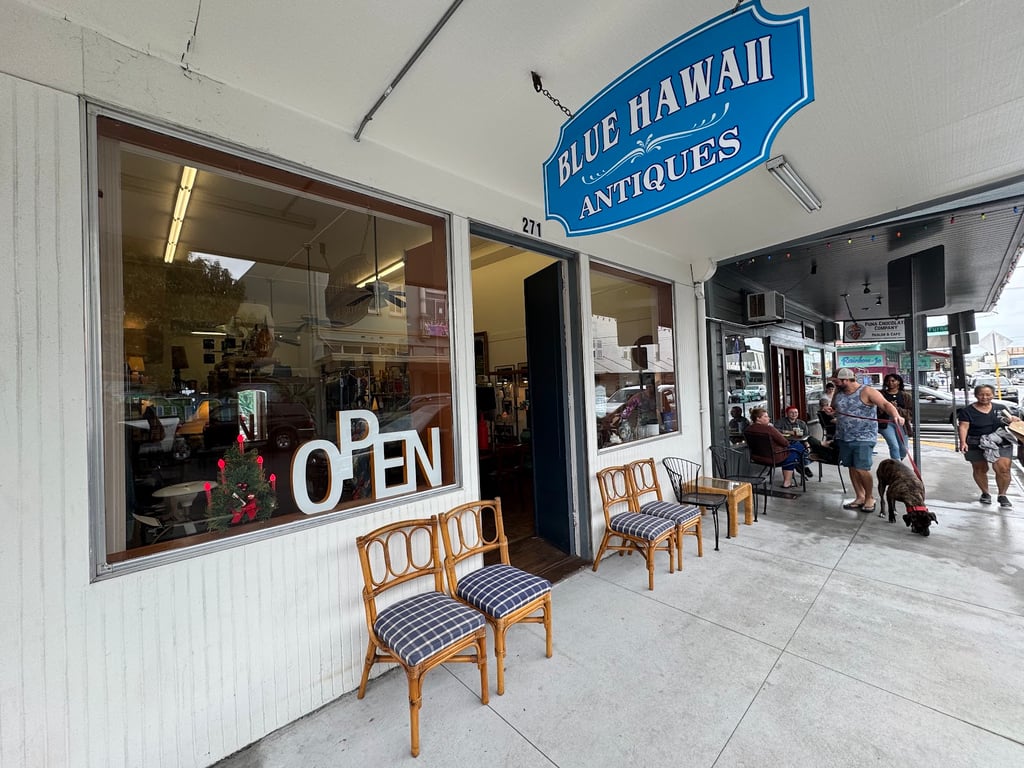 Blue Hawaii Antiques
