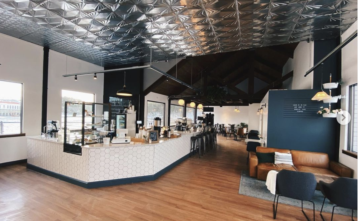 Bella Goose Coffee – Cafe on the River