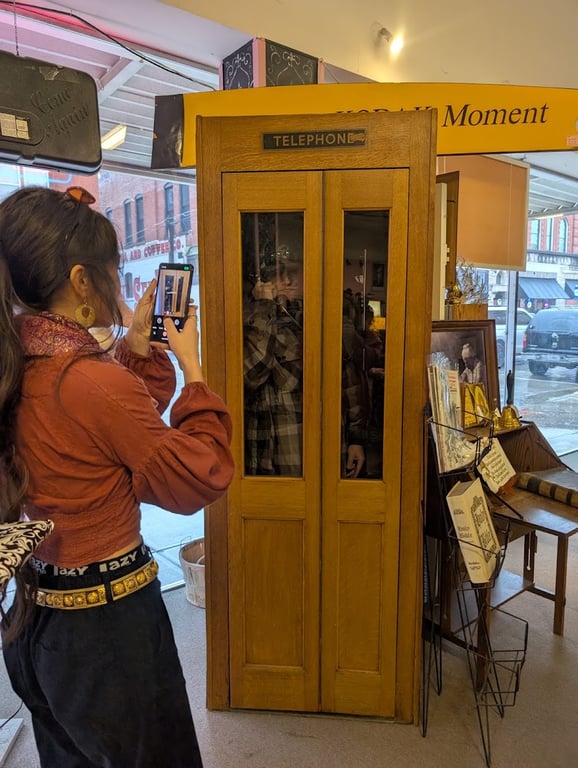 Nostalgia Vintage Apparel and Marketplace