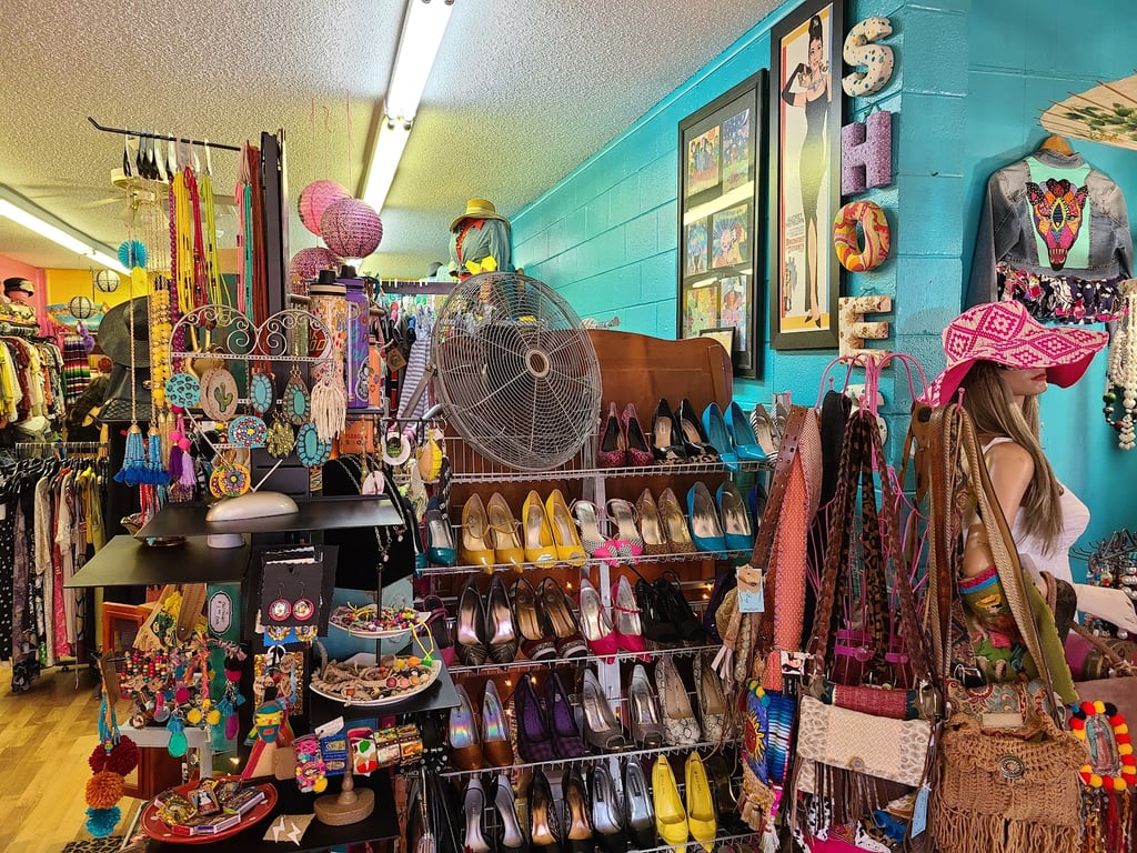 Photo of Casa de Flores & Vintage Shop