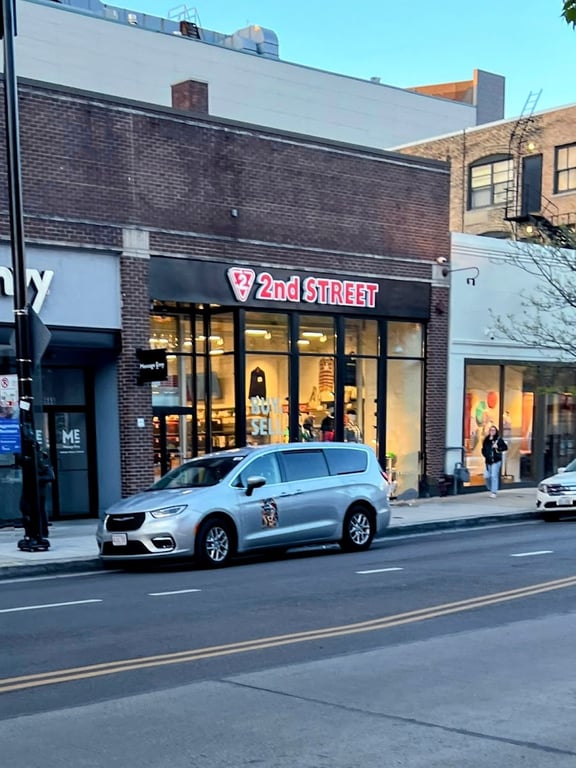 2nd Street Lincoln Park