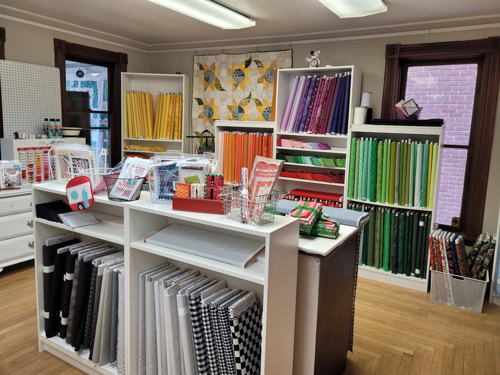 2nd Street Quilt Shop