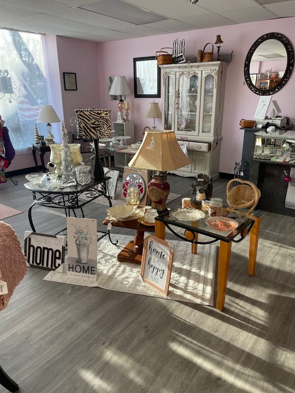 Photo of Past to Present Resale