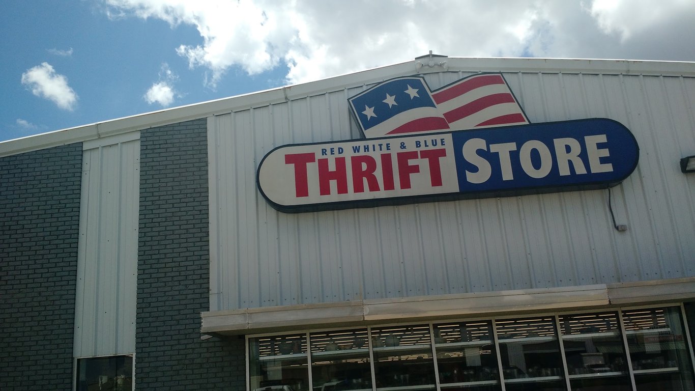 Photo of Red White & Blue Thrift Store – Harahan