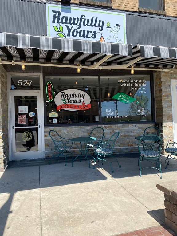 Rawfully Yours Juice Bar & Cafe