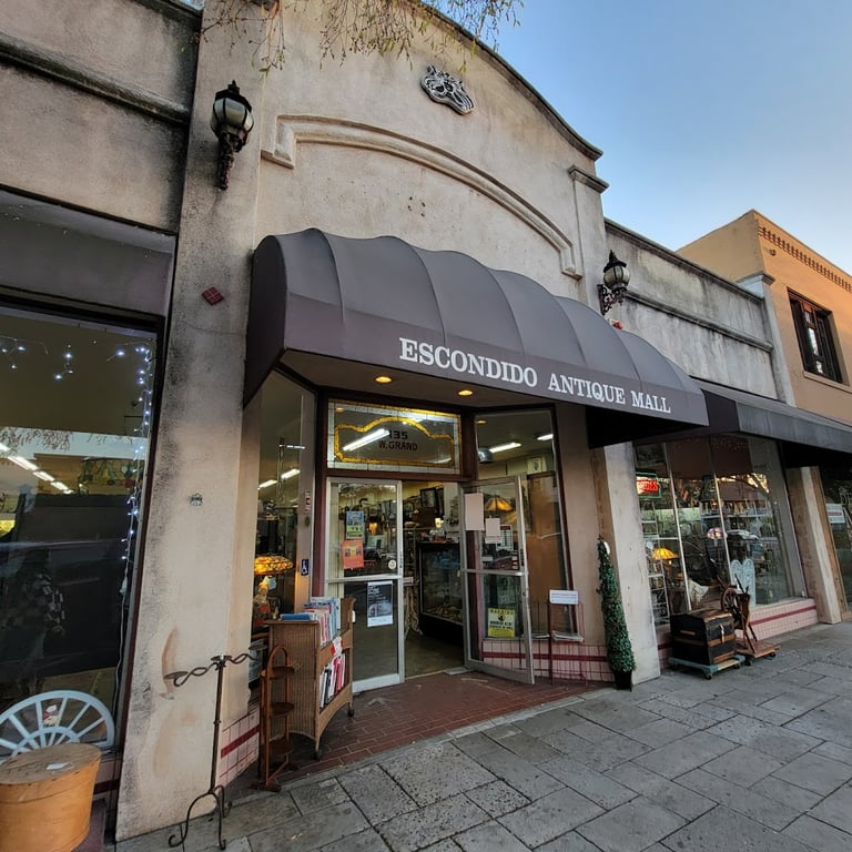 Photo of Escondido Antique Mall
