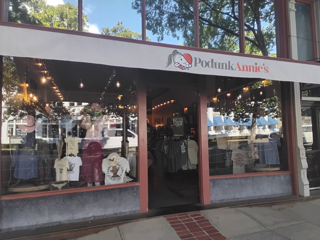 PodunkAnnie’s