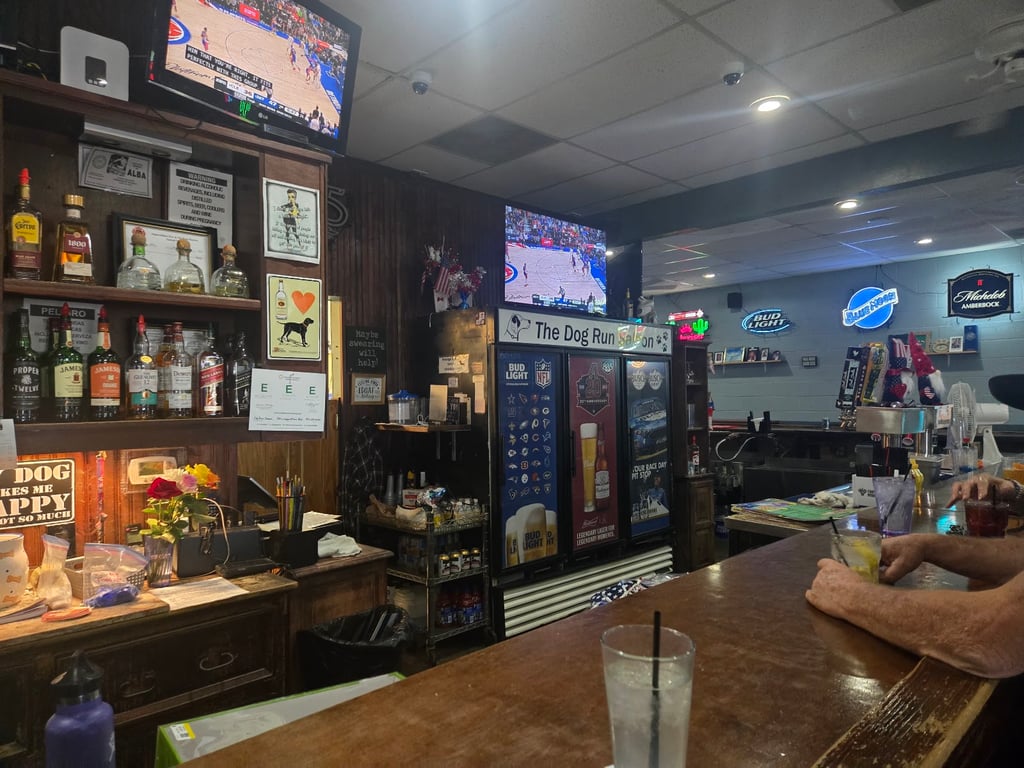 Dog Run Saloon