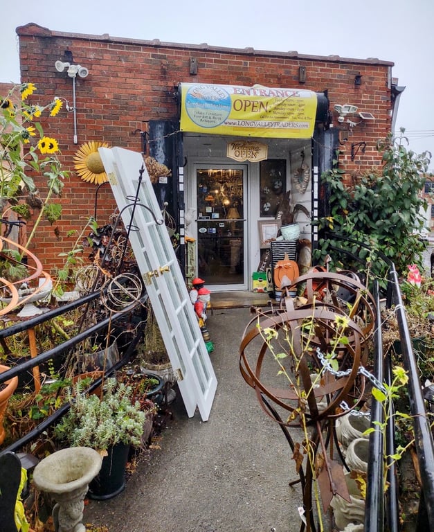 Long Valley Traders LLC – Antiques