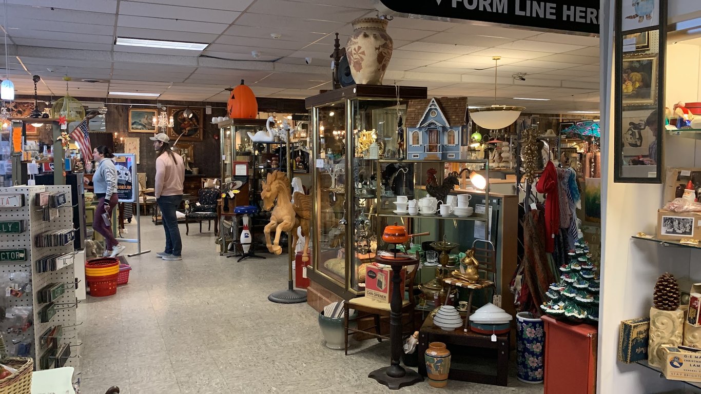 Rhode Island Antiques Mall