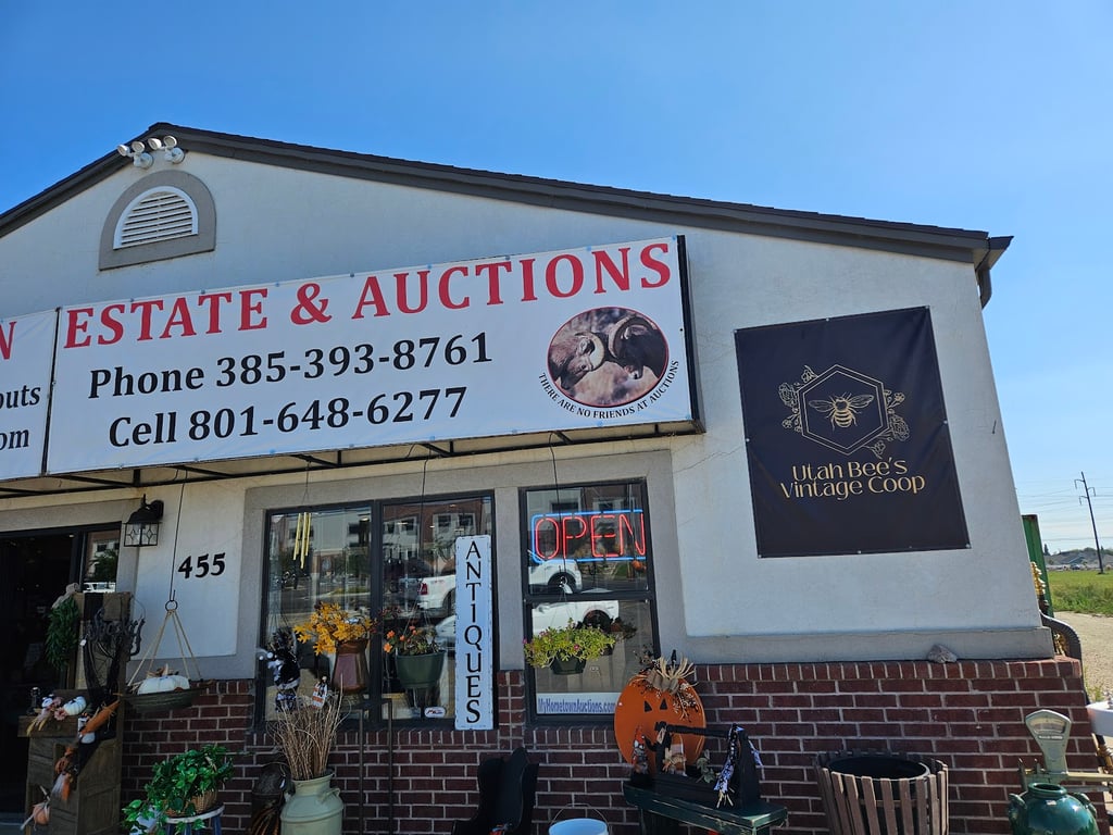 Utah Bee’s Vintage Coop
