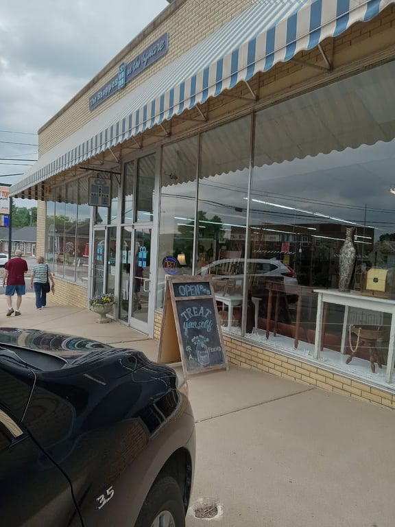 The Shoppes on the Square