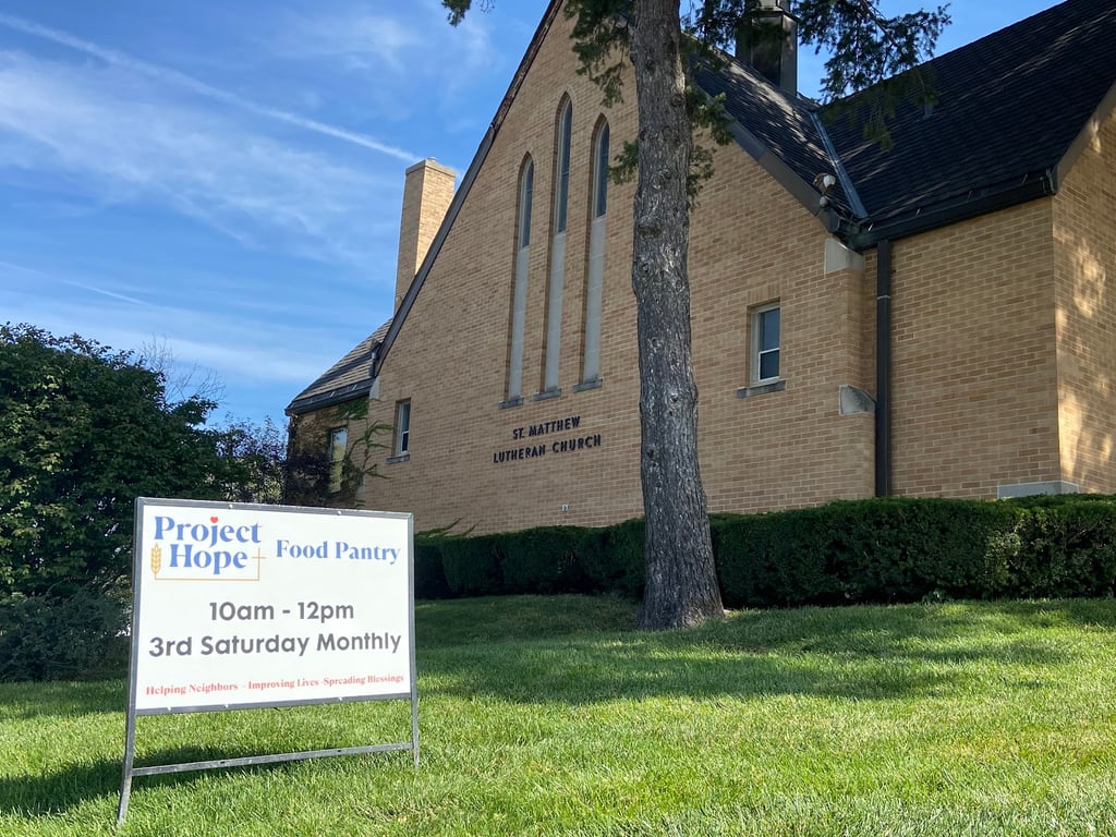 Project Hope Pantry – Saint Matthew Lutheran Church – Food Distribution Center