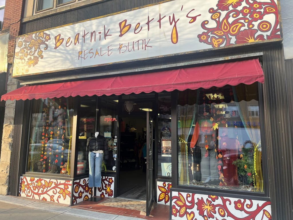 Photo of Beatnik Betty’s Resale Butik