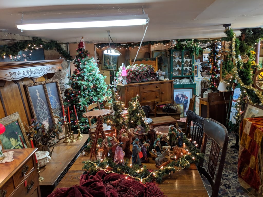 Settlement Antiques