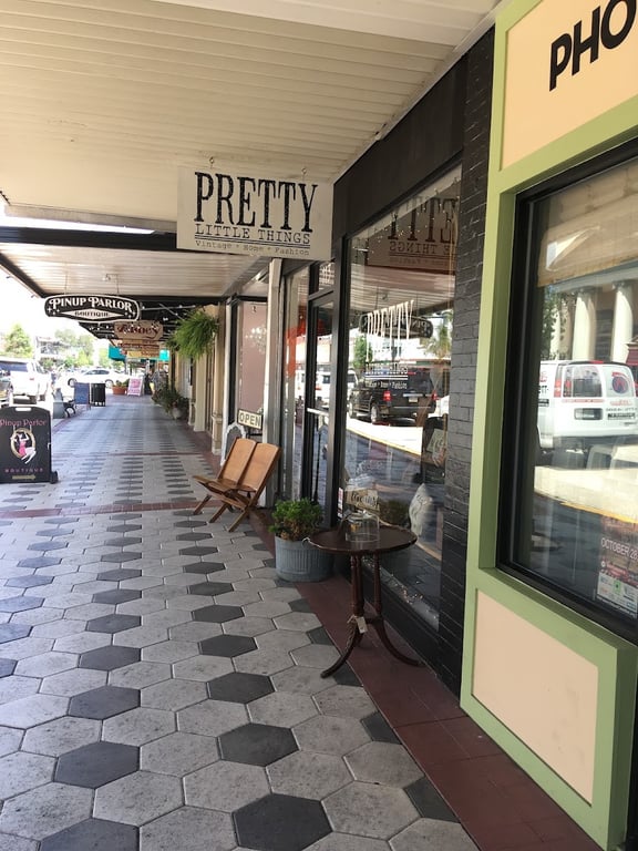 Pretty Little Things of DeLand