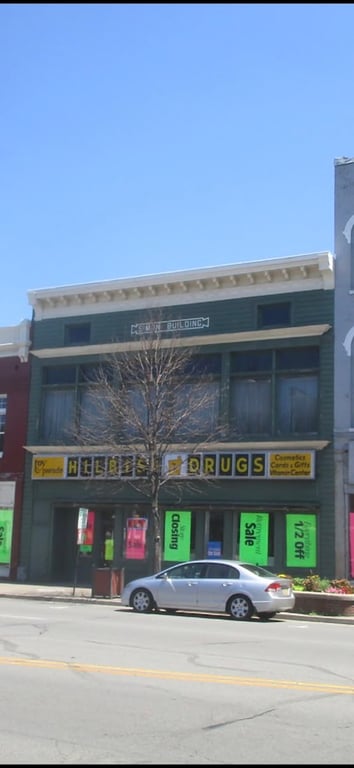 Lakeside Antiques & Collectibles