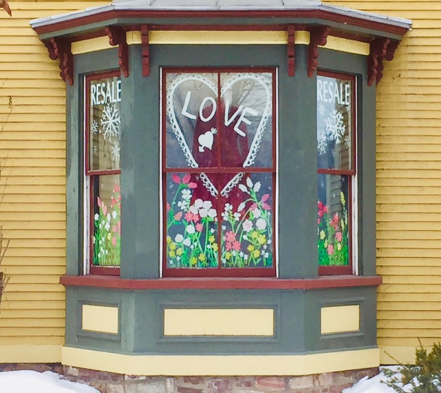 Schip’s Treasure Upscale Resale Shop