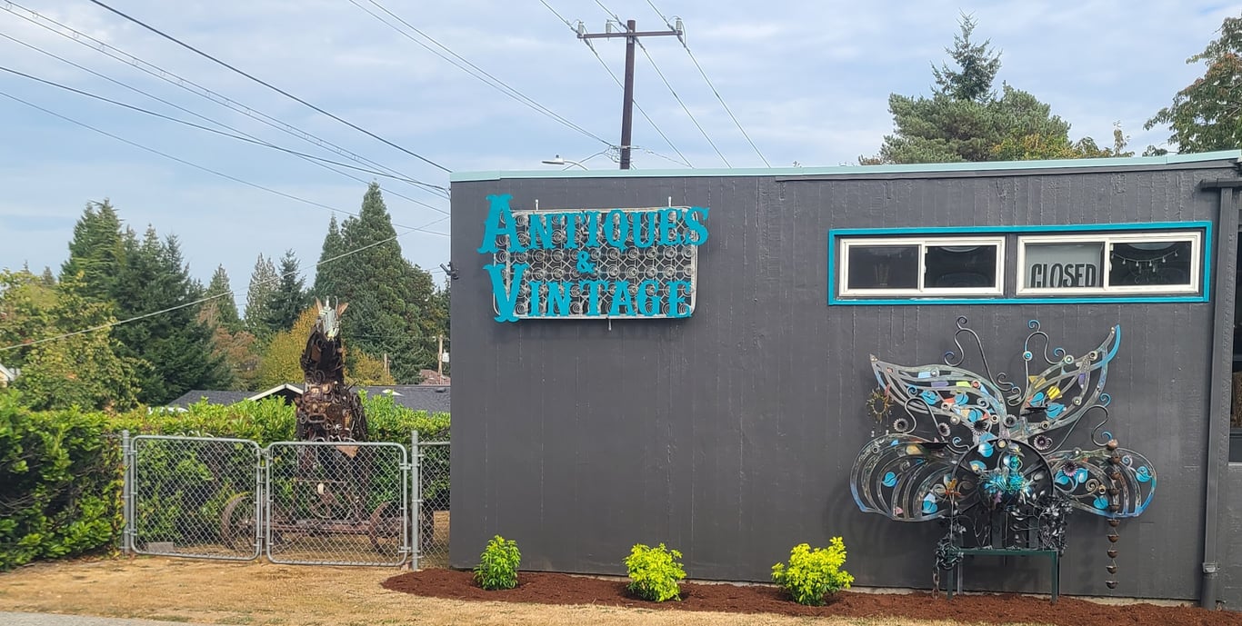 Alafair Antiques & Vintage