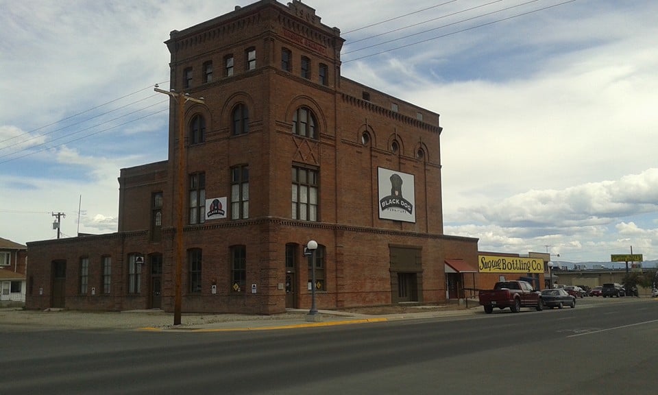 Black Dog Antiques