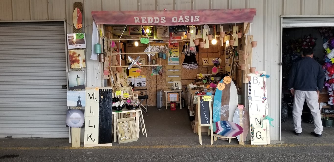 REDDSOASIS RUSTIC REUSE RECYCLE