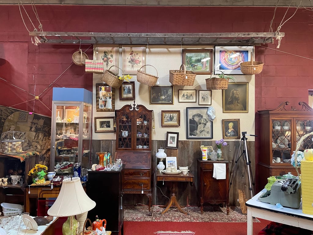 Photo of Jackson Antique Mall Inc