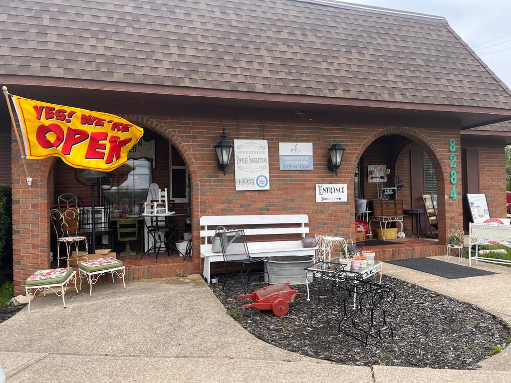 Washington St. Vintage Finds