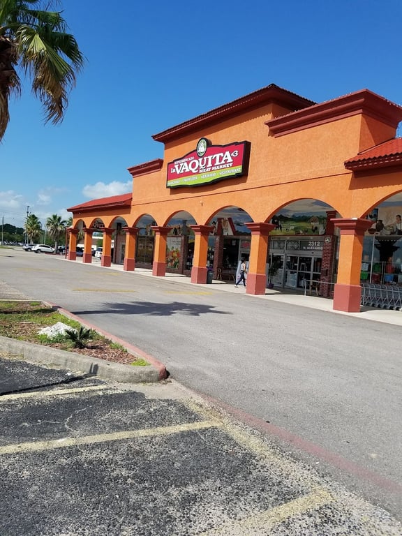 Bay Plaza LLC
