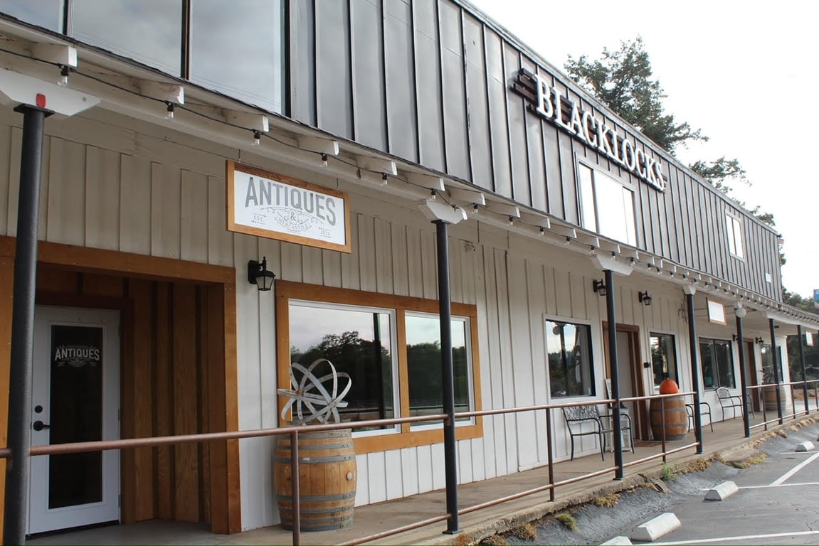 Testa Antiques