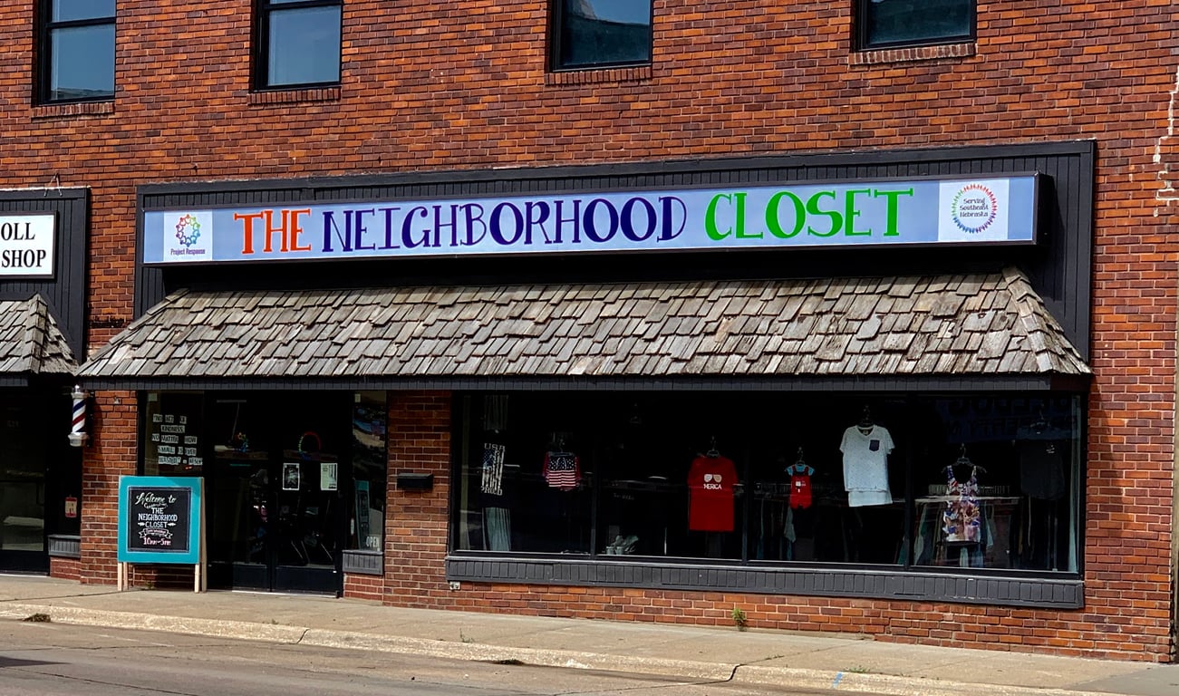 Neighborhood Closet