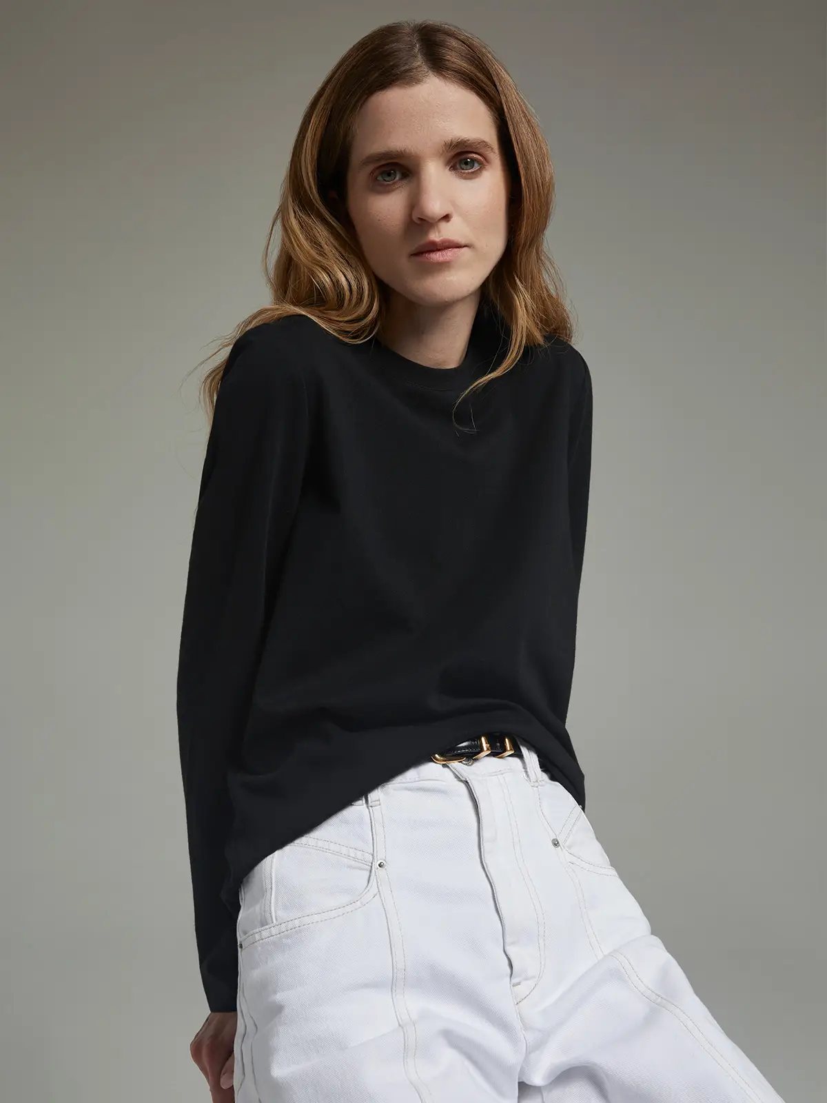 long-staple cotton silk wool basic casual long sleeve tee T-shirt - Model front photo
