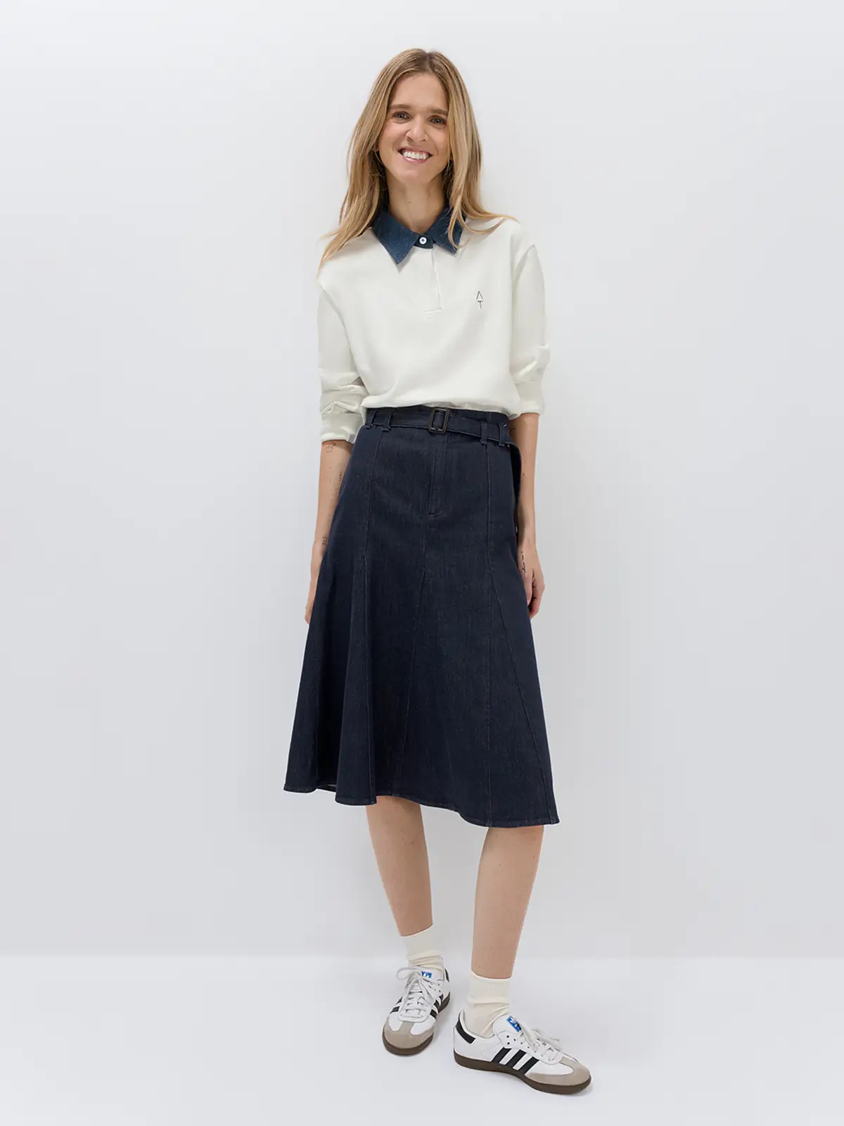 JENNIFER｜Lyocell Cotton Blended Fishtail Denim Skirt-Model front view-03