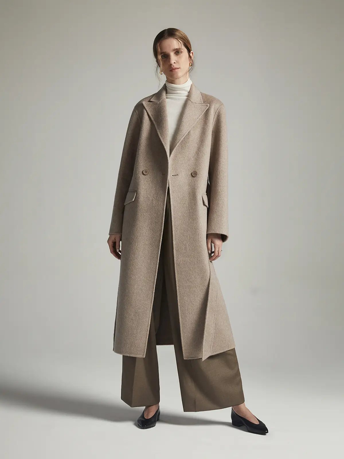 Alxa camel wool silk beige grey brown black classic long coat - Model front view tan