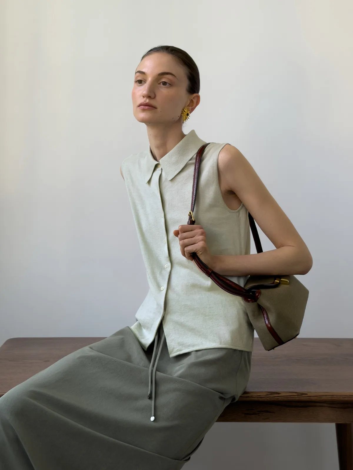 MARGOT｜Lightweight Sleeveless Knit Shirt
