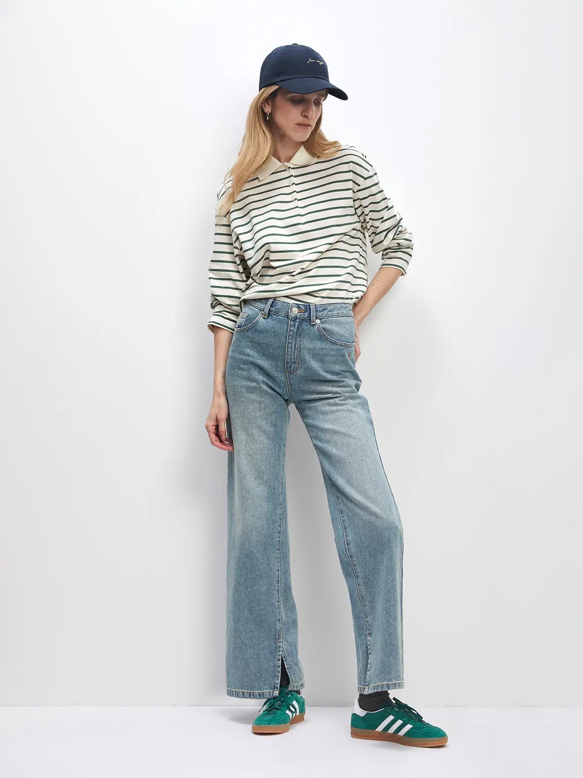 retro washed cotton mid high waist split flared jeans-Model front photo-01