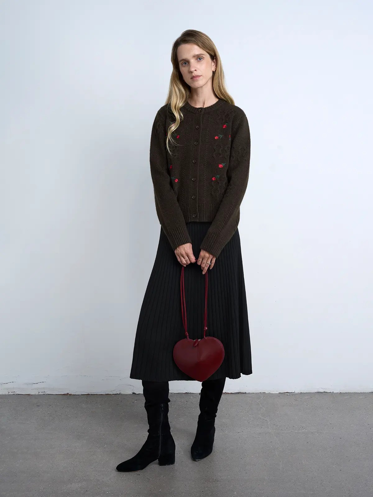 yak wool retro embroidery flower brown green knit cardigan-Model front view-02