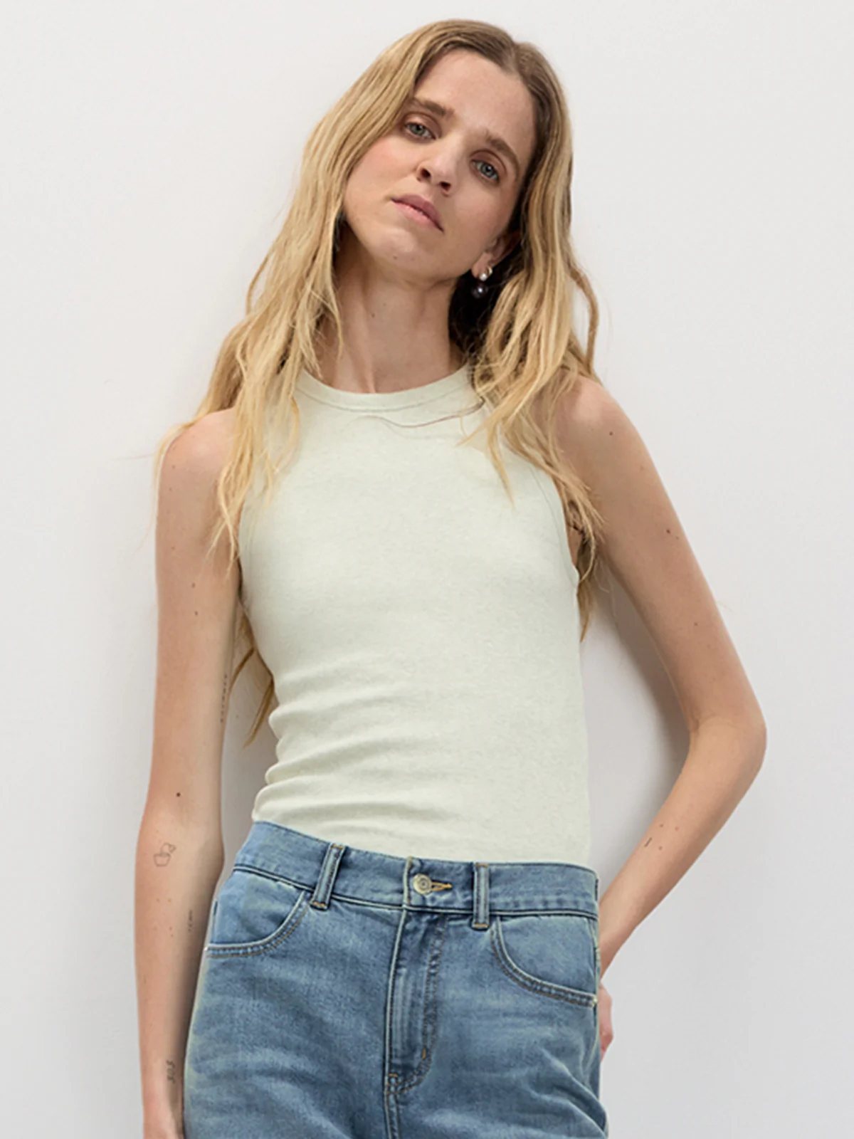 ROSE｜Plant-Dyed Fitted Tank Top - Light green