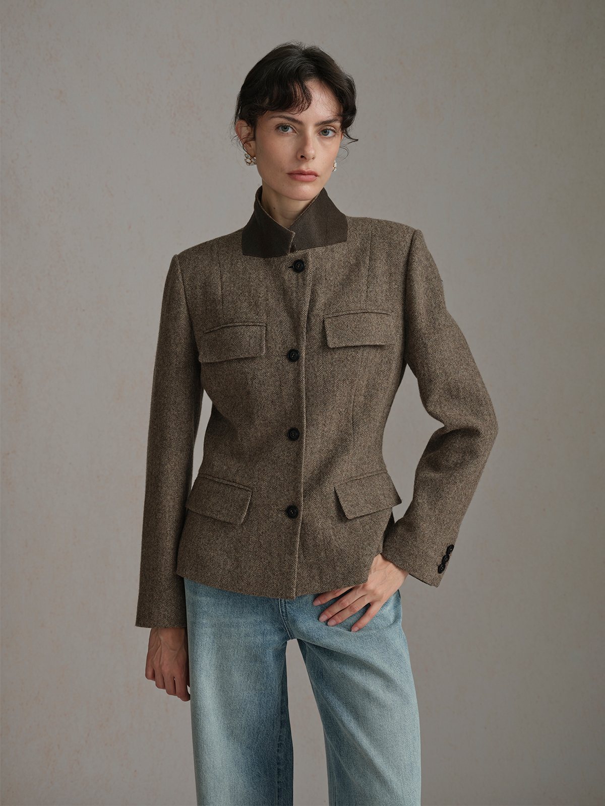 Product View of CARLOS Hunting Blazer in Light Brown.