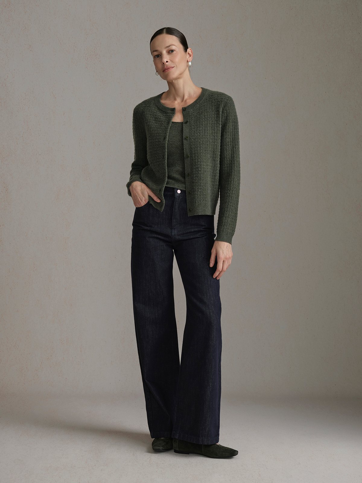 Product View of COURTNEY Cashmere Cardigan in Green.