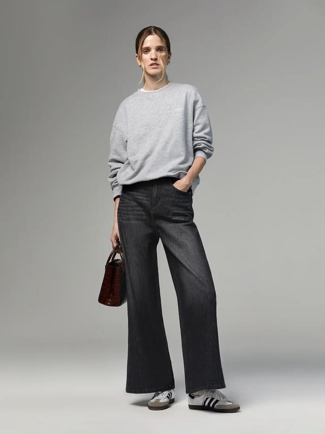 retro dark grey wide leg jeans - Model front view