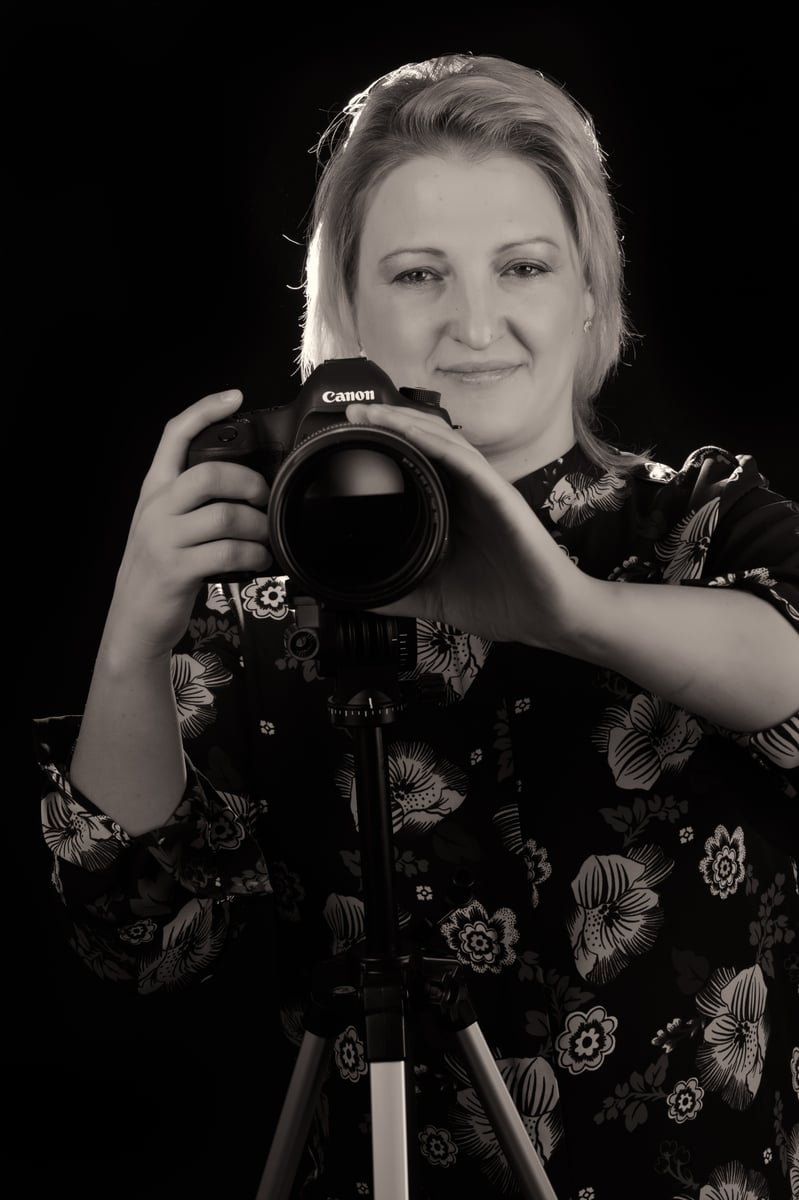 Natalie, wedding photographer