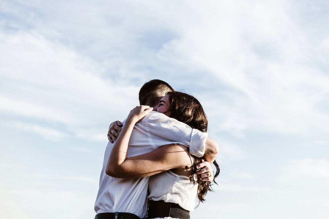2 people hugging, showing how important human connection is.