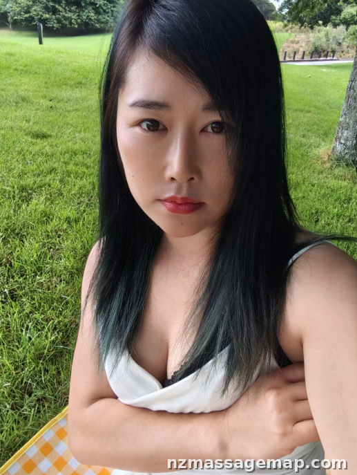 Lily massage Hamilton