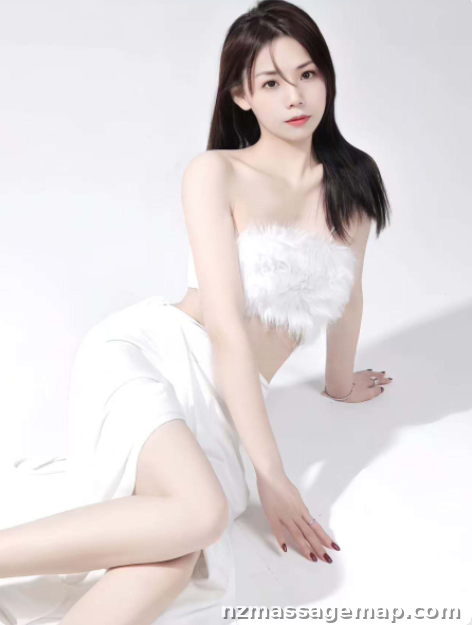 Kate escort and massage Hamilton