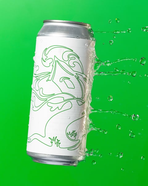 Gggreennn is one of our most intense Galaxy hop experiences. This beer finds the perfect balance between sweet tropic…