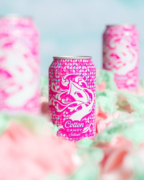 Say hello to the magic of cotton candy with hardly any calories.