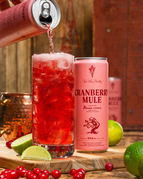 his mildly spicy, mildly tart, refreshing holiday-themed beverage is hitting for the first time this year in a sleek…