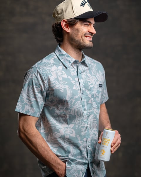 Hawaiian shirts are so back.