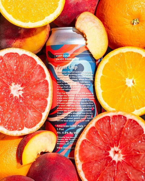 Crystal malts make for a crushable light body on this juice bomb. Waves of honeydew melon, peach and orange juice rem…