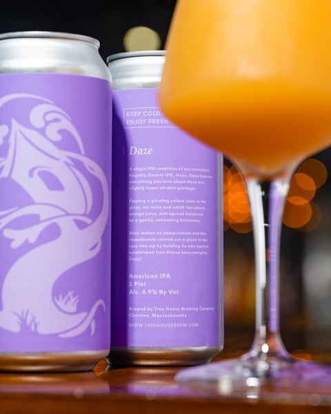 Daze is an expression of our flagship Double IPA Haze in Single IPA form!